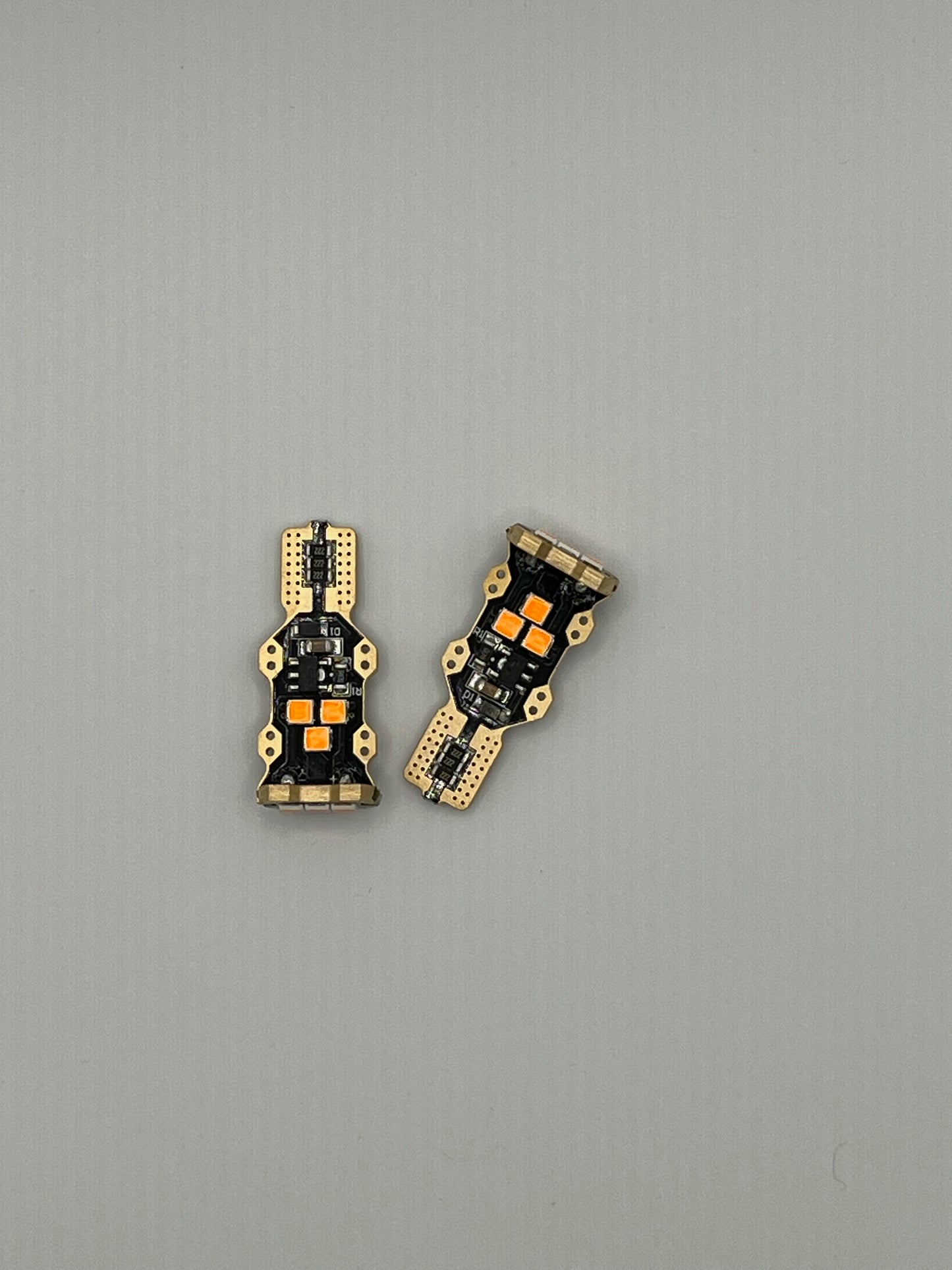 20Twenty Lighting T15 LED Bulbs